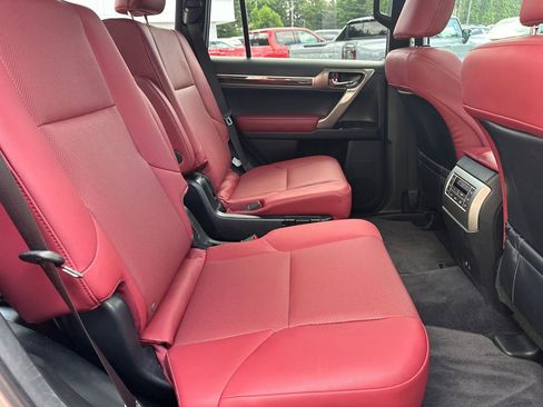 Used 2020 Lexus GX 460 Premium AWD/4WD image 16