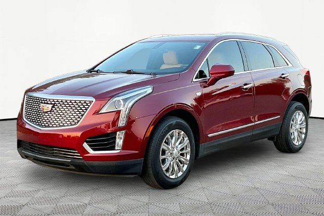 Used 2018 Cadillac XT5 FWD image 2