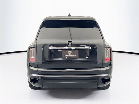 Used 2019 Rolls-Royce Cullinan image 6