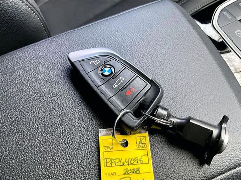 Used 2023 BMW i4 eDrive35 image 14