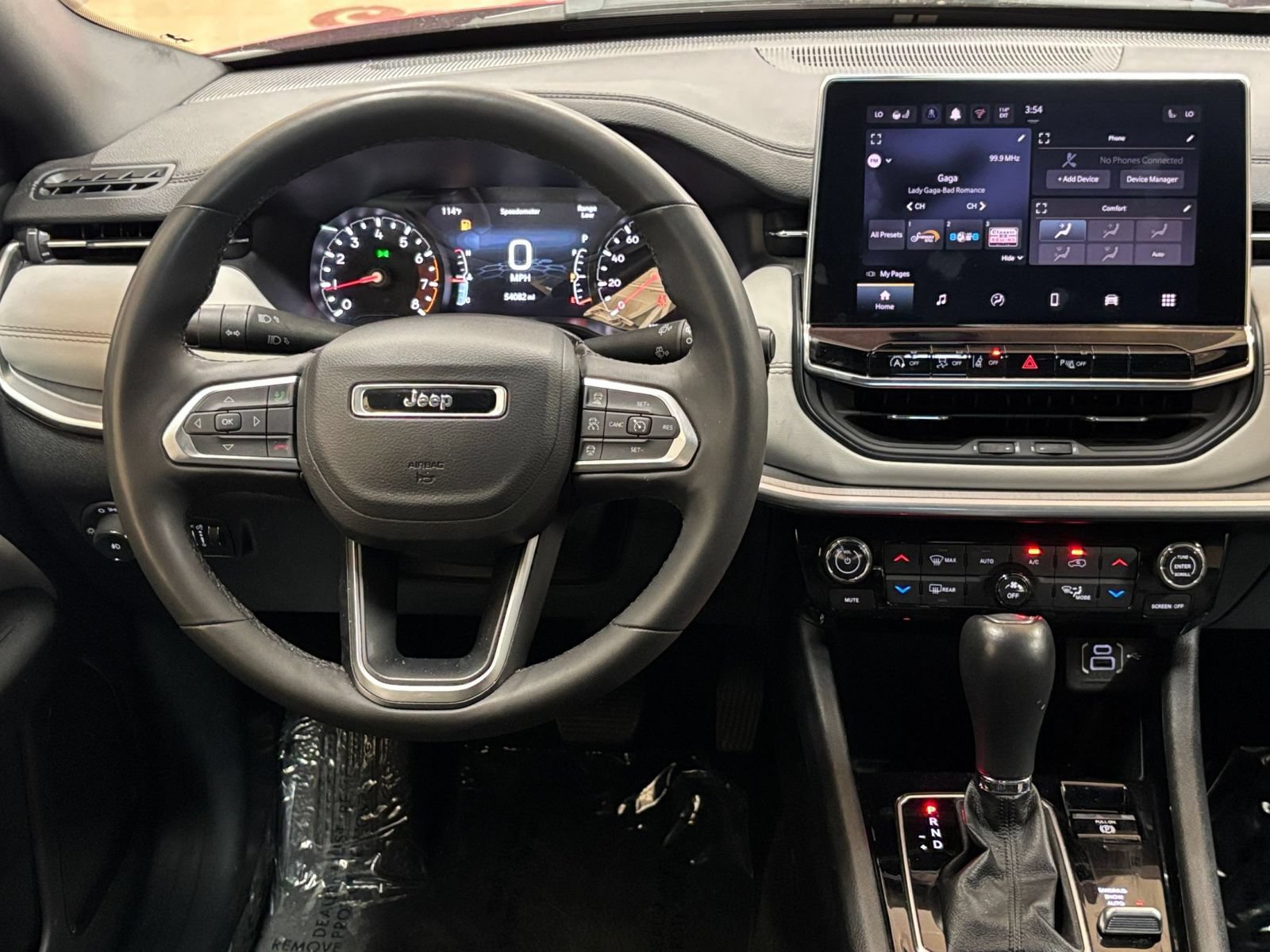 Used 2025 Jeep Compass Limited AWD/4WD image 34
