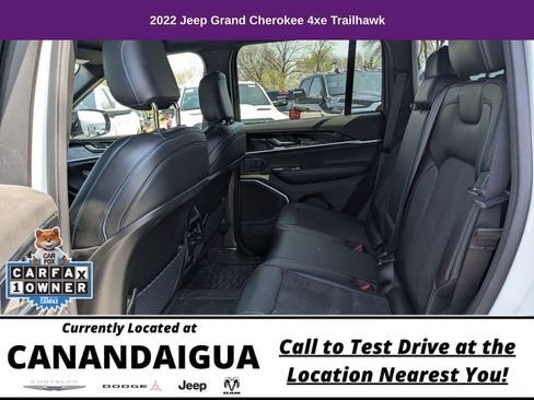 Used 2022 Jeep Grand Cherokee Trailhawk AWD/4WD image 28