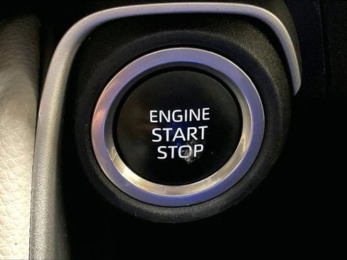 Certified 2024 Toyota Grand Highlander AWD image 38