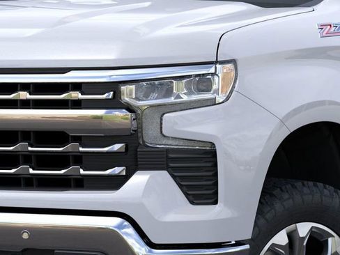 New 2026 Chevrolet Silverado 1500 LTZ w/ Z71 Off-Road Package image 10