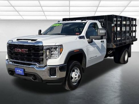 Used 2022 GMC Sierra 3500 Pro w/ Convenience Package RWD image 4