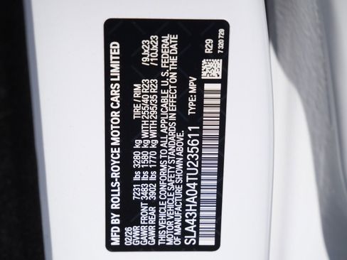 New 2026 Rolls-Royce Cullinan Black Badge AWD/4WD image 35