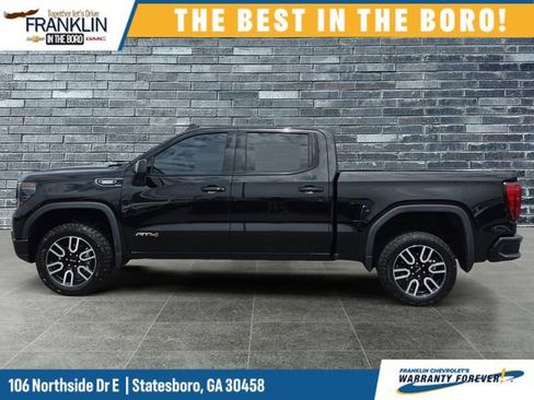 Used 2023 GMC Sierra 1500 AT4 w/ AT4 Preferred Package AWD/4WD image 2