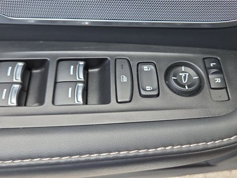 Used 2021 Acura RDX FWD w/ Technology Package image 36