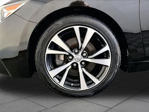 Used 2018 Nissan Maxima 3.5 SL FWD image 11