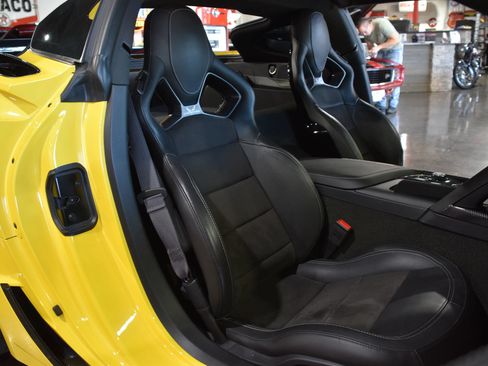 Used 2017 Chevrolet Corvette Grand Sport w/ Z07 Performance Package RWD image 34