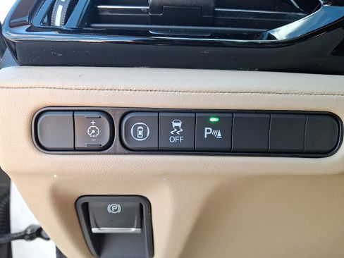 Used 2024 Acura MDX w/ Technology Package image 24