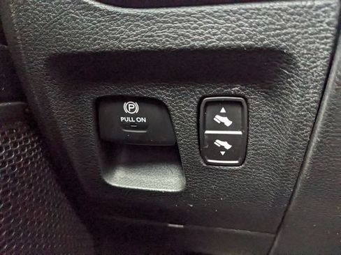 Used 2025 RAM 1500 Big Horn AWD/4WD image 48