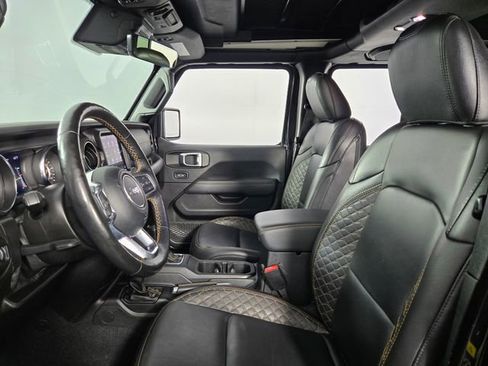 Used 2021 Jeep Wrangler Unlimited Sahara AWD/4WD image 13