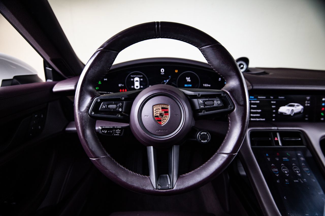 Certified 2024 Porsche Taycan 4S AWD/4WD image 27