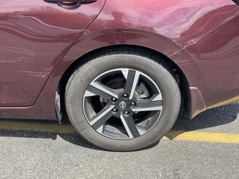 Used 2024 Nissan Sentra SV FWD image 16