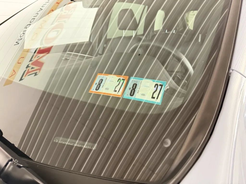Used 2023 Honda Passport EX-L image 10