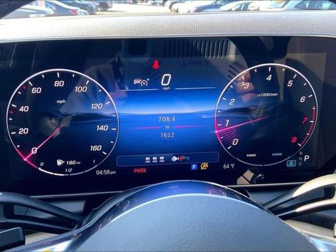 Used 2026 Mercedes-Benz GLC 300 4MATIC image 22