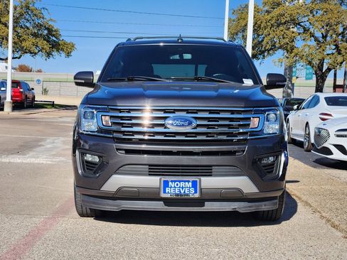 Used 2021 Ford Expedition XLT image 2