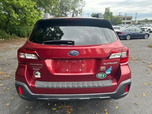 Used 2018 Subaru Outback 2.5i Premium AWD/4WD image 4