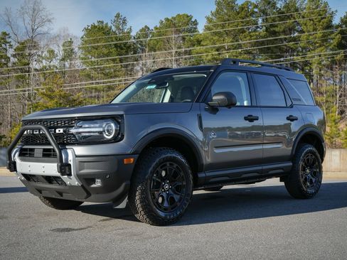 New 2026 Ford Bronco Sport Outer Banks w/ Sasquatch Outer Banks Package image 3