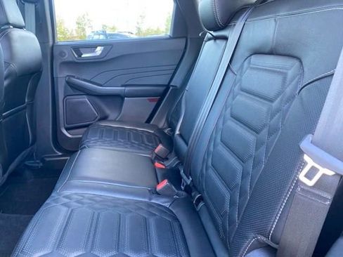 New 2024 Ford Escape Platinum w/ Premium Technology Package AWD/4WD image 16