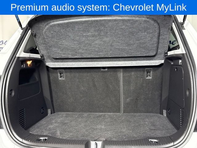 Used 2019 Chevrolet Trax LT w/ LT Convenience Package AWD/4WD image 14