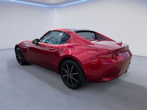 Used 2025 MAZDA MX-5 Miata RF Grand Touring image 5