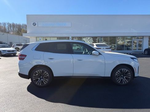 New 2026 BMW X3 xDrive30 w/ Convenience Package image 10