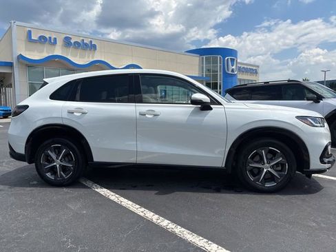 Used 2023 Honda HR-V EX-L image 4