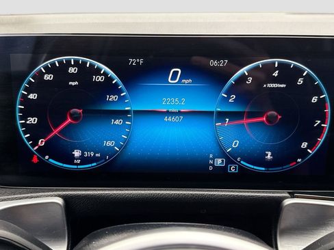 Certified 2022 Mercedes-Benz GLB 250 GLB 250 image 32