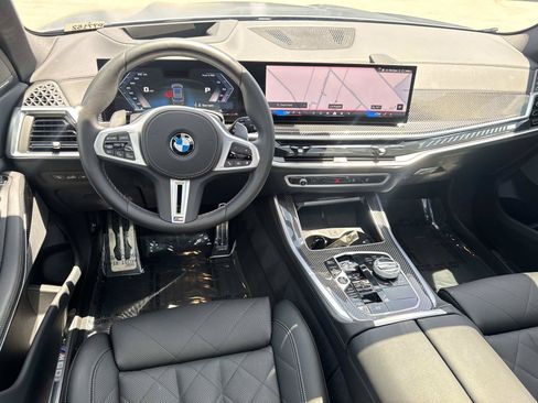 Used 2025 BMW X5 M60i AWD/4WD image 8