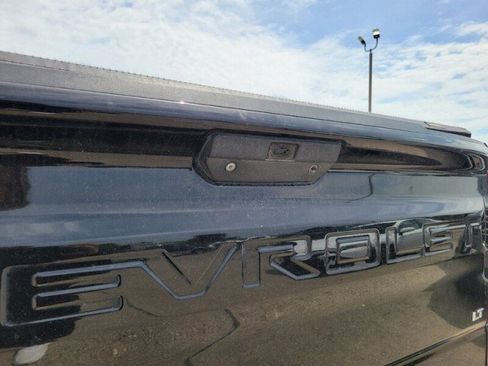 Used 2021 Chevrolet Silverado 1500 LT w/ All Star Edition Plus RWD image 7