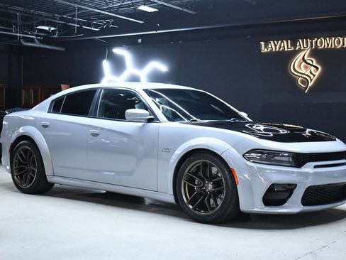 Used 2021 Dodge Charger Scat Pack RWD image 2