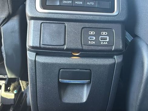 Certified 2023 Subaru Ascent Premium w/ Convenience Package image 20