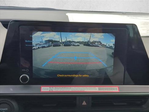 New 2026 Toyota Prius LE FWD image 18