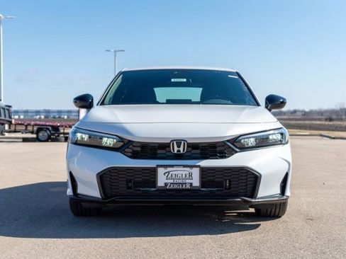 Used 2026 Honda Civic Sport image 2