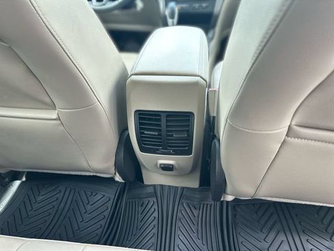 Used 2018 Ford Escape SEL FWD image 24