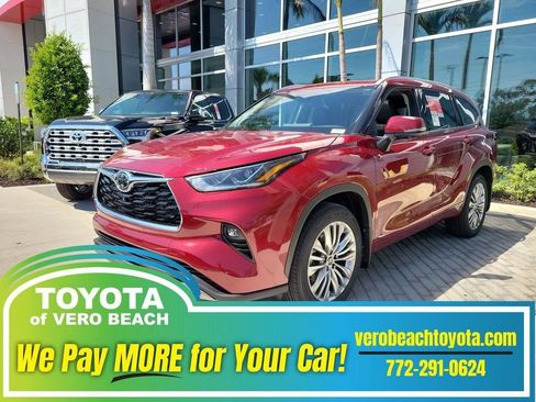 New 2026 Toyota Highlander Platinum AWD/4WD image 31
