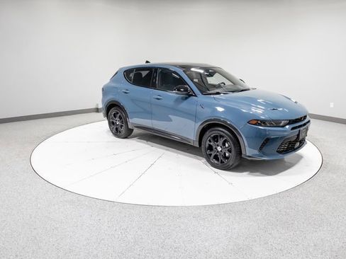 Used 2024 Dodge Hornet R/T Plus image 31