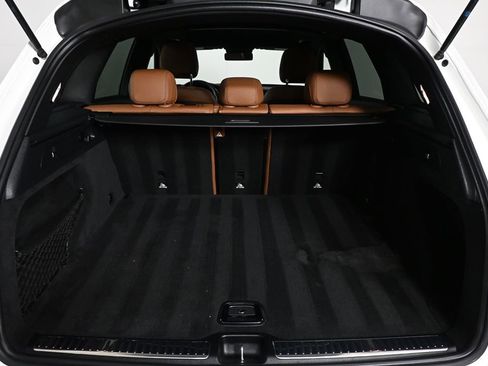 Used 2021 Mercedes-Benz GLC 300 GLC 300 image 30