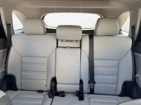 Used 2019 Kia Sorento SX FWD image 15