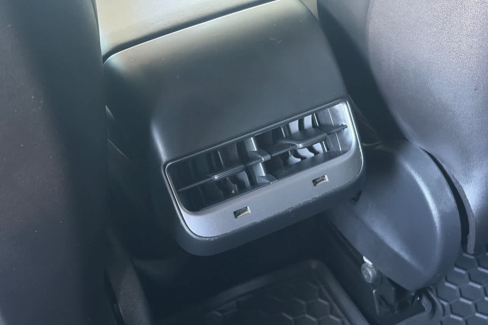 Used 2019 Tesla Model 3 RWD image 15