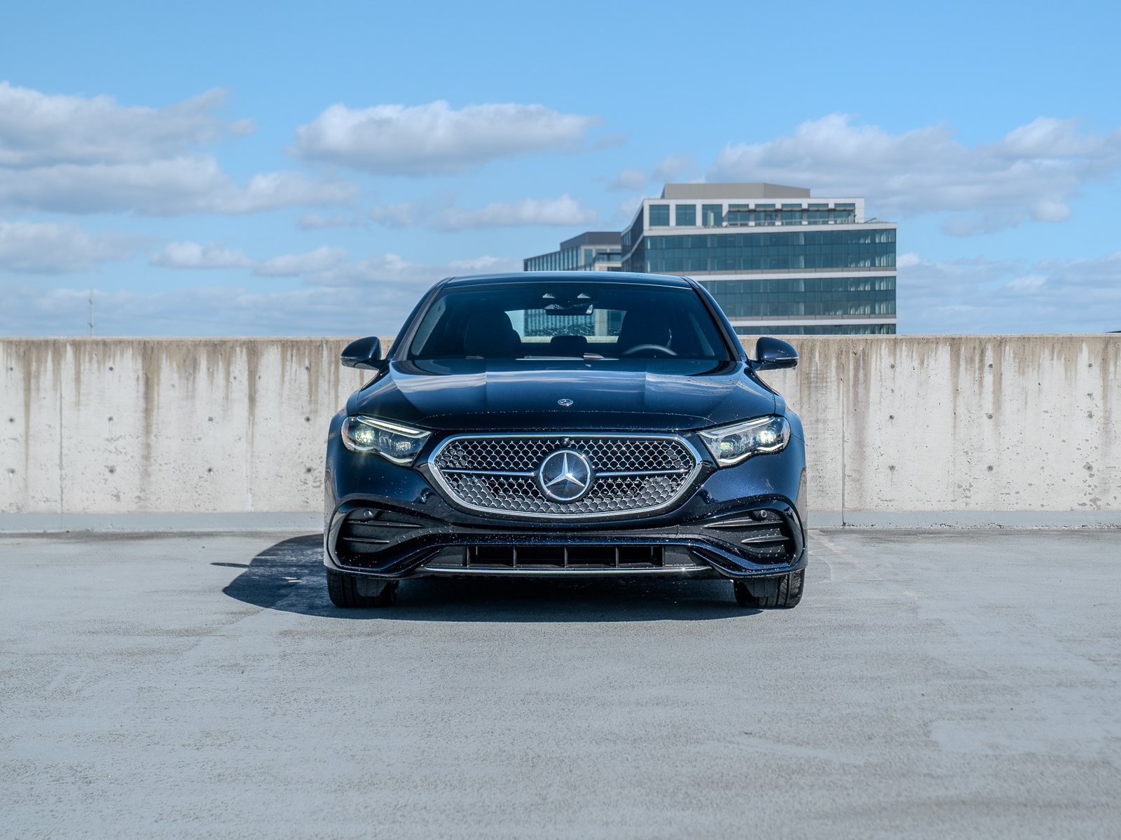 Used 2026 Mercedes-Benz E 350 4MATIC Sedan image 2
