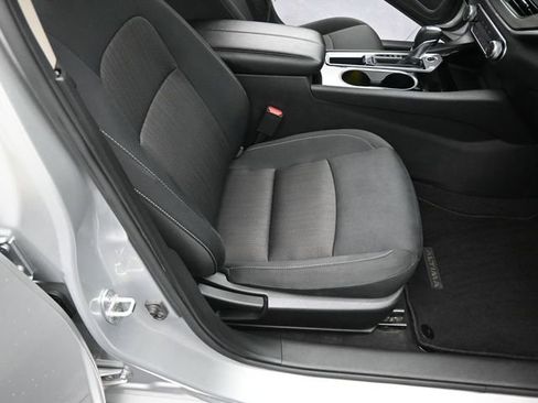 Used 2024 Nissan Altima 2.5 SV image 33