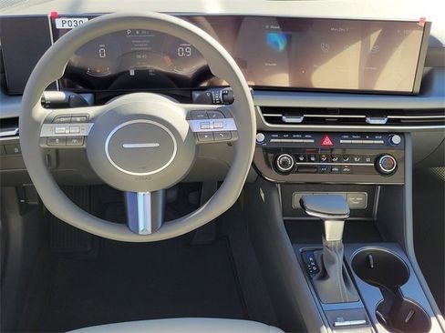 New 2026 Hyundai Sonata SE image 4