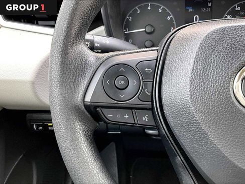 Used 2024 Toyota Corolla LE image 24