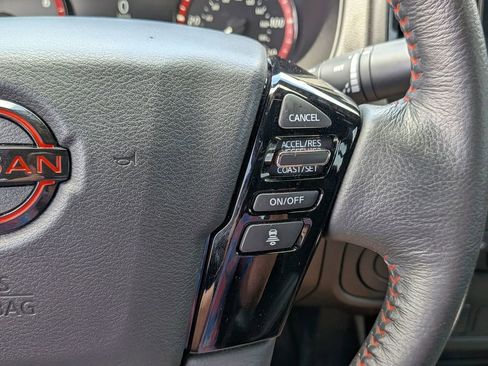 Used 2025 Nissan Frontier Pro-X RWD image 18