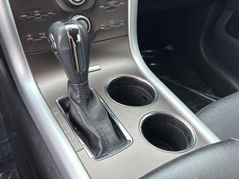 Used 2013 Ford Edge SEL FWD image 22