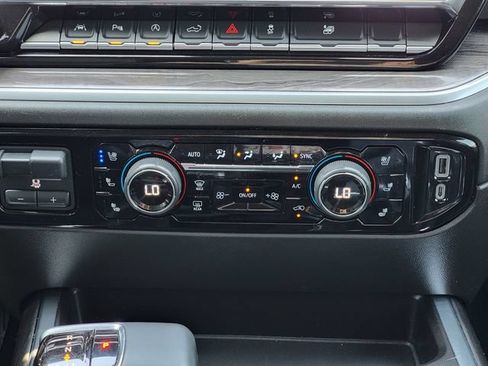 Certified 2023 Chevrolet Silverado 1500 LTZ w/ LTZ Convenience Package II AWD/4WD image 22