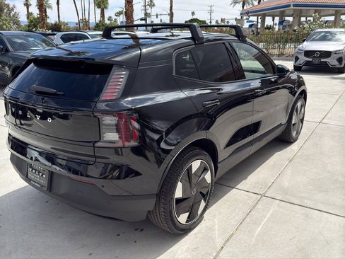 New 2026 Volvo EX30 Plus w/ Climate Package AWD/4WD image 7